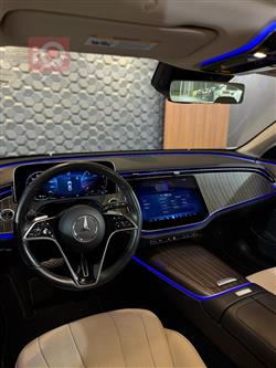 مرسيدس بنز E-Class